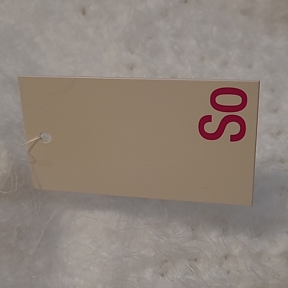 🆕️So Sweater - Picture 3 of 9